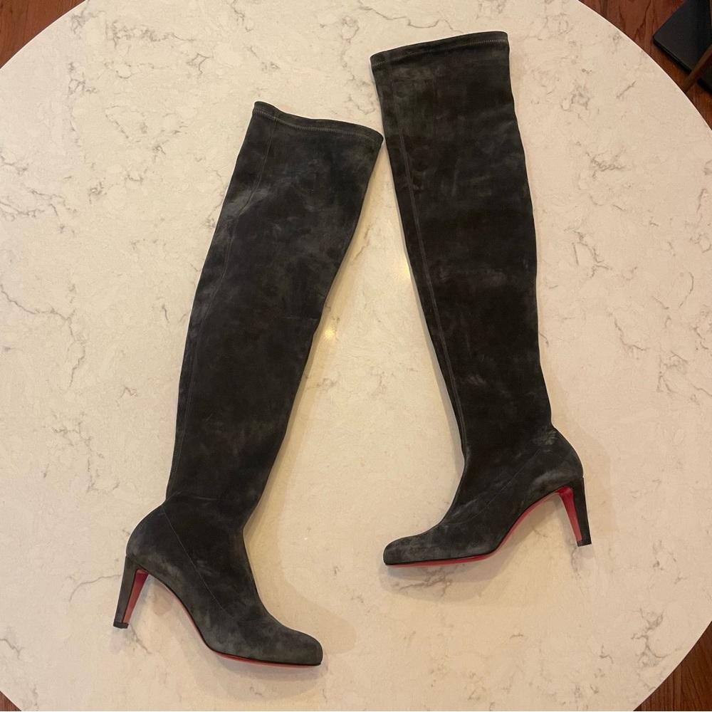 NWOT ❤️ Christian Louboutin Alta Top 70mm Over The Knee Boot Size 37 Gray